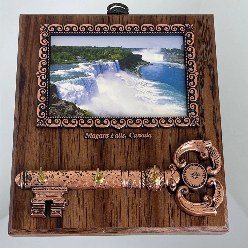 Custom Made Copper and Brown Decorative Key Holder with Niagara Falls Image